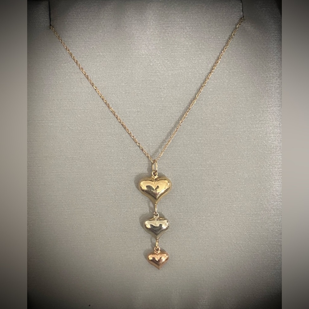 10k Tricolour Gold Puffy Hearts Necklace